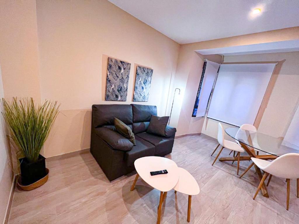 Ferienwohnung Ap Turist Velázquez Alicante Exterior foto