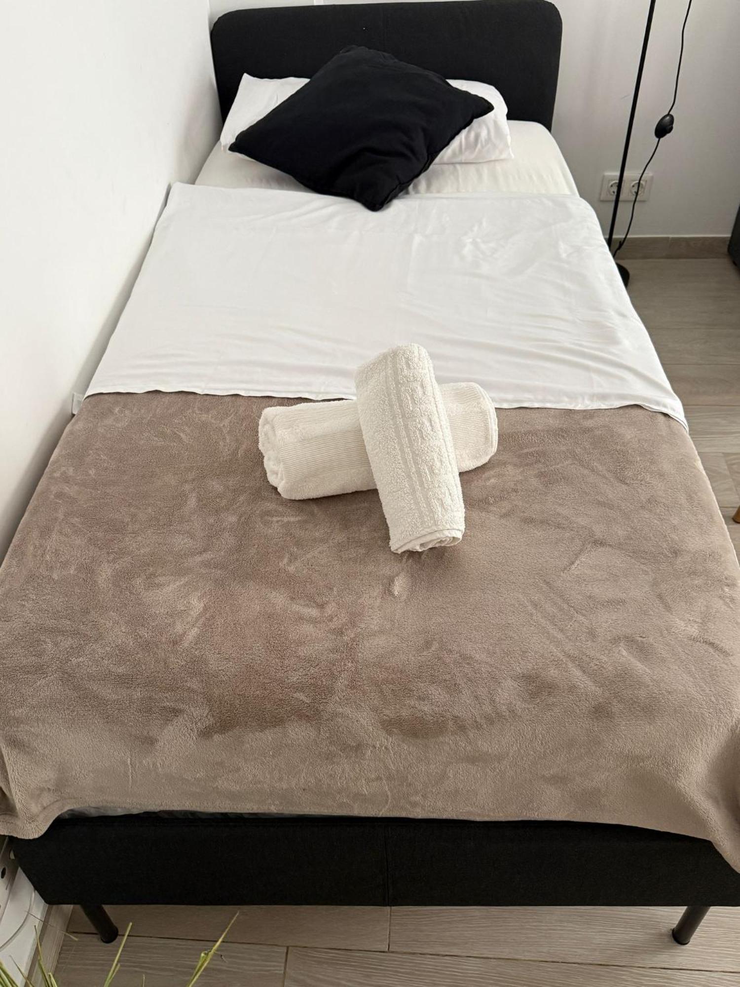 Ferienwohnung Ap Turist Velázquez Alicante Exterior foto